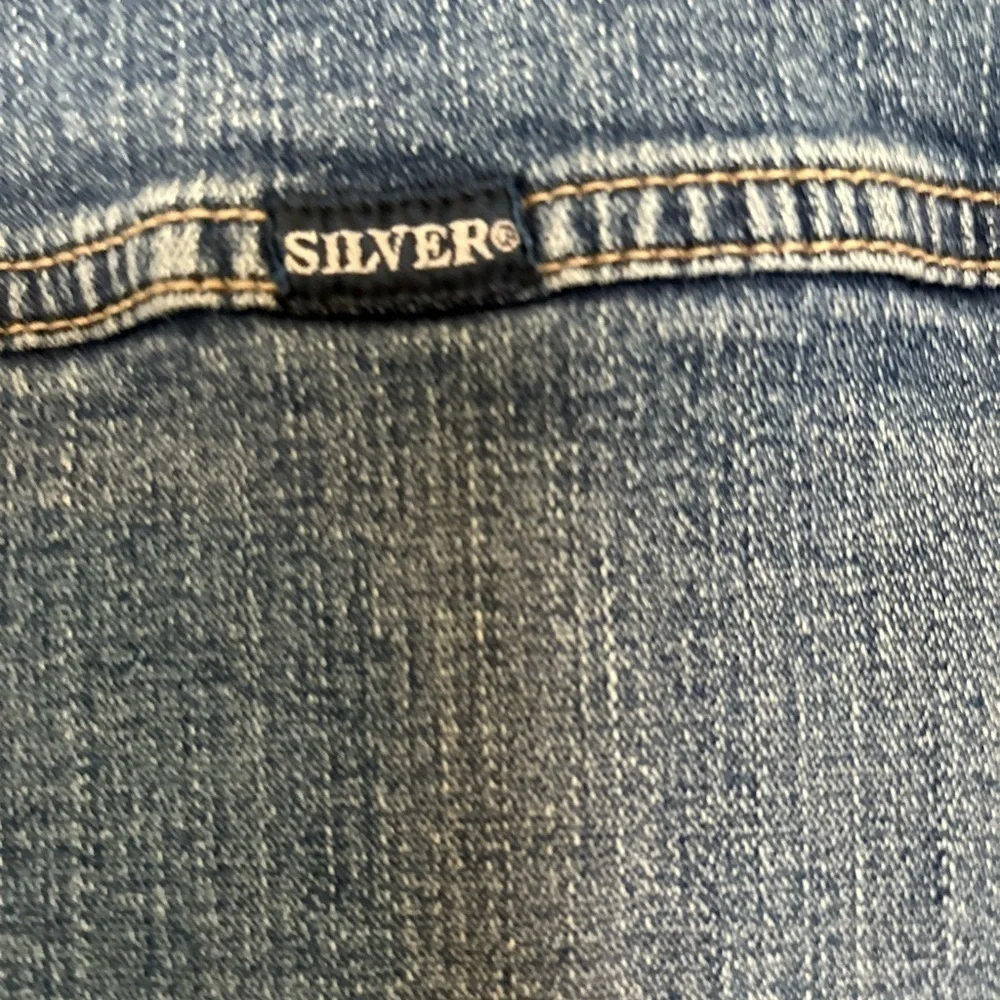 Vintage Silver Jeans Fitted Denim Jacket Women's MediumsBlue Indigo Wash